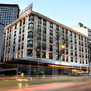 4* Hotel Grand Aras &